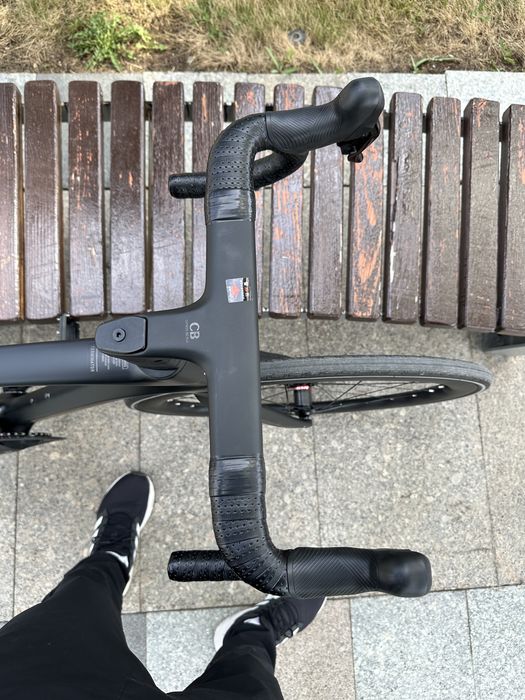 Шоссейный карбоновый велосипед Cyclone Pro