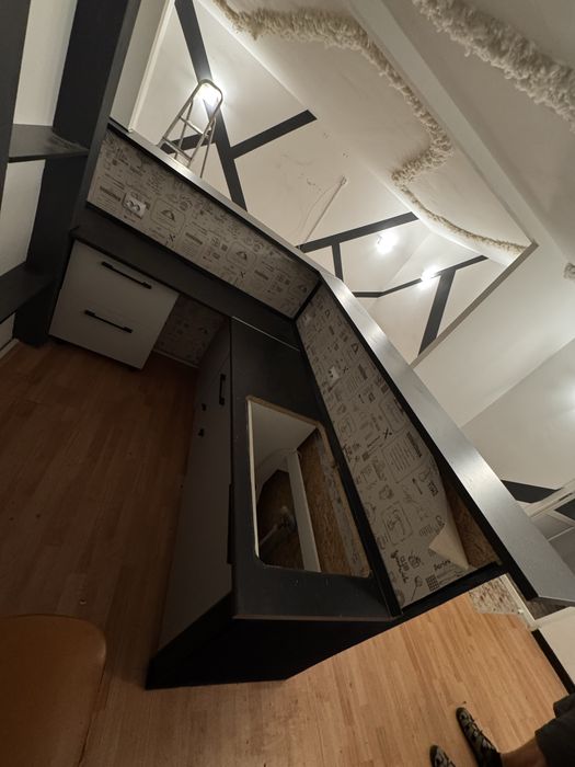 Vand bar cu mobilier