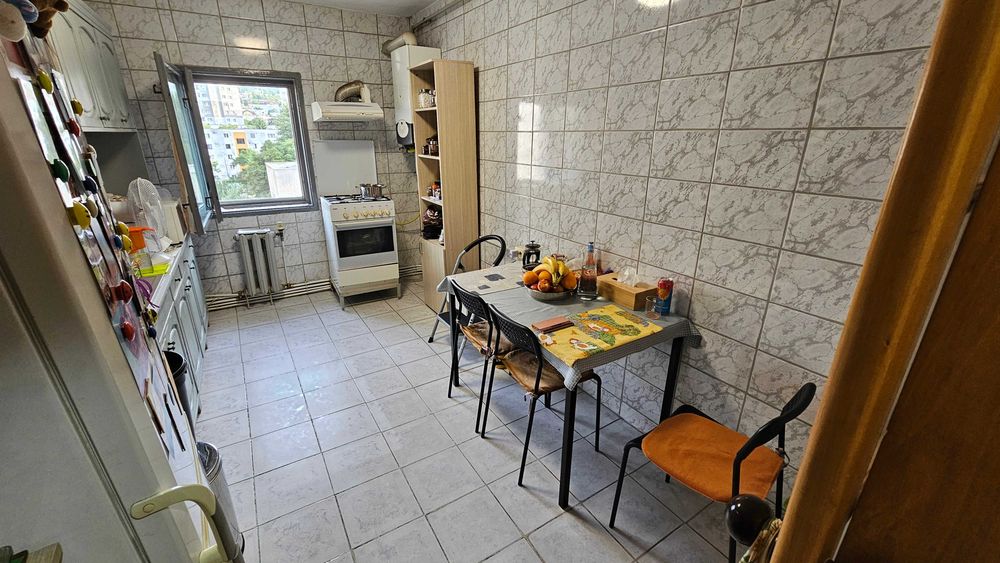 Ap 4 camere, 78mp utili, decomandat, 2 balcoane, 2 bai, Manastur(Big)
