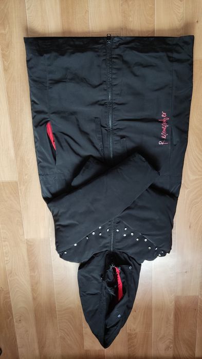 Зимняя длинная куртка чёрная