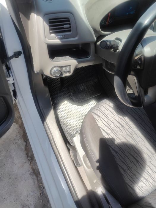 Chevrolet Cobalt 2022 — 3