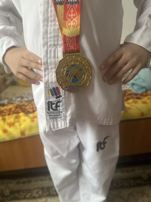 Продам кимоно на Тейквандо ИТФ