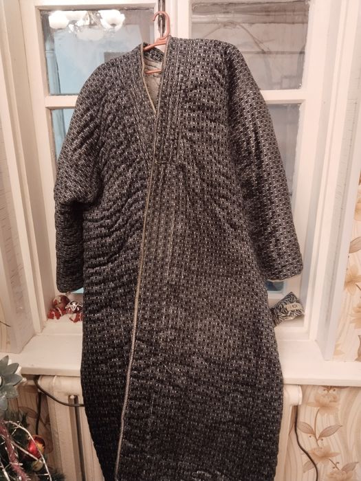 Продам чапан б/у