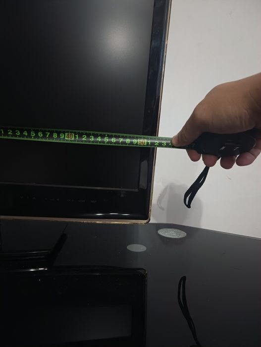 ЖК телевизор LG для дачи кухни