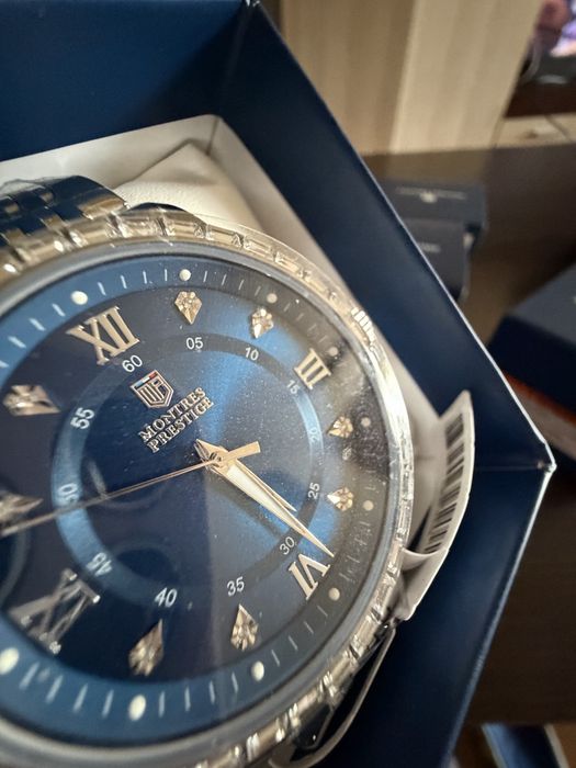 Промо! Нов мъжки часовник  Invicta montres prestige идеален за мъжки подарък