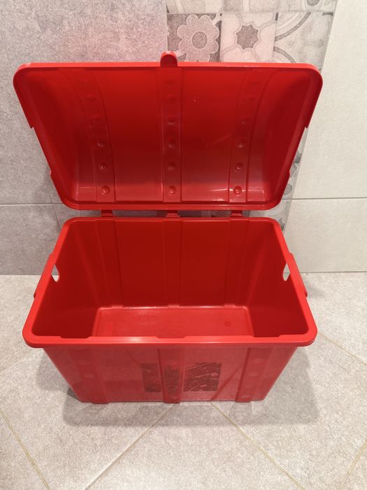 Сандък за играчки