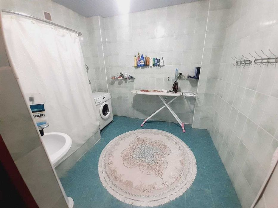 4-х комнатная (4/2/4) 130,5 кв.м Янгихаёт Спутник-17. Без посредников.