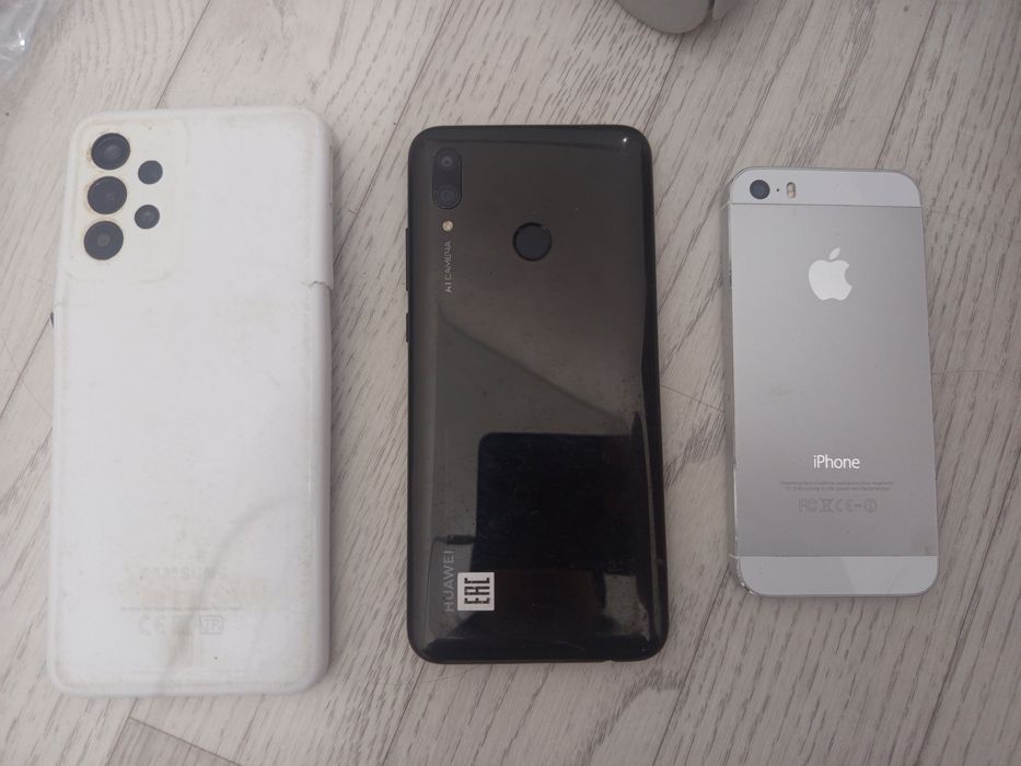 Iphone 5s + 2 смартфона на запчасть