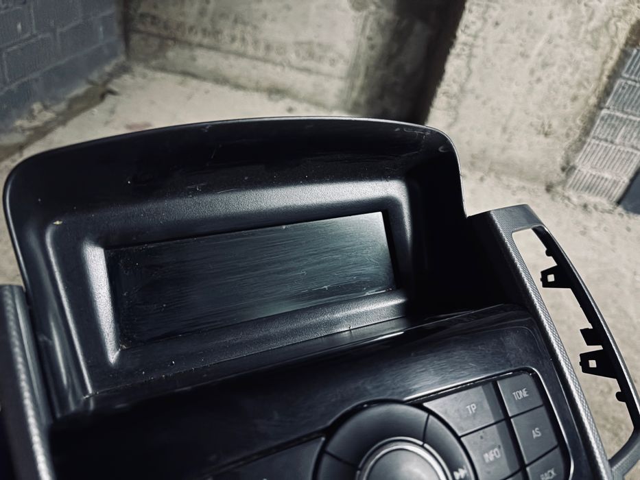 Продам магнитола Круз