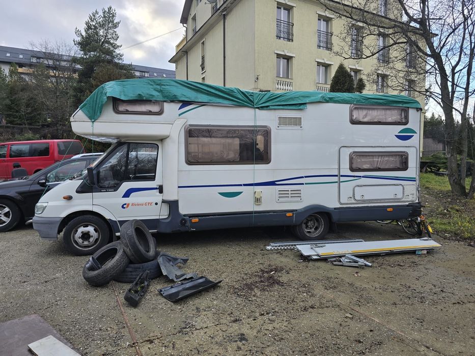 Autorulota Ford Transit