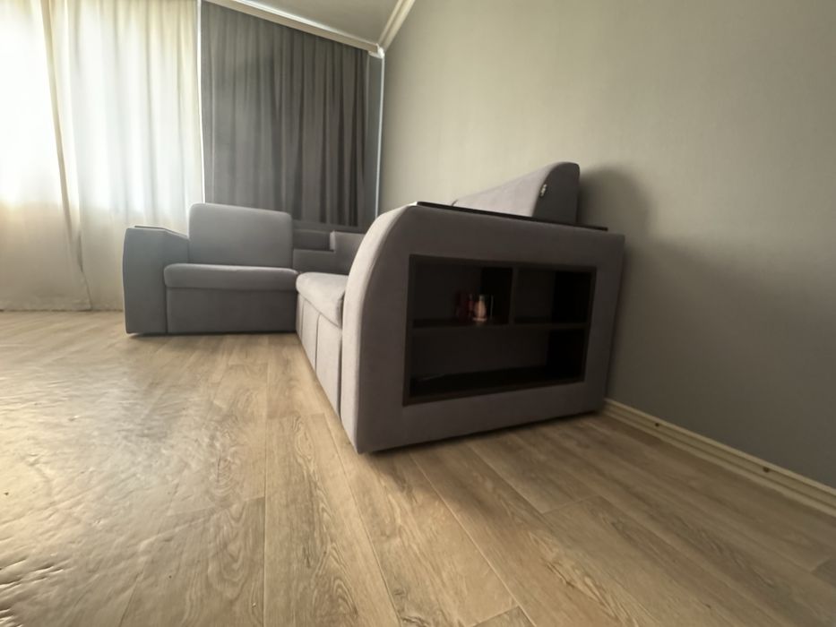 диван угловой продается