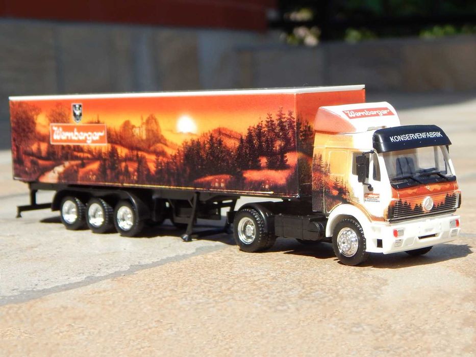 Macheta camion transport Mercedes-Benz SK 88 Wernberger cu vitrina