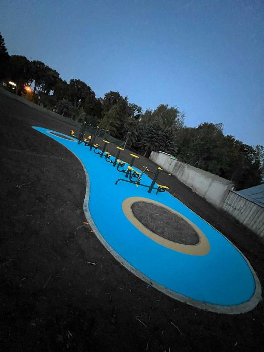 Aparat fitness de exterior cu dubla functie - Bicicleta si step