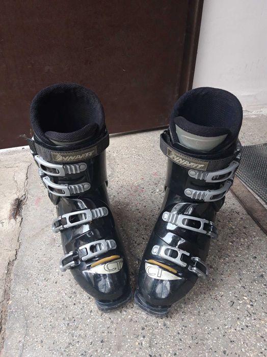 Ски обувки - Dynafit.