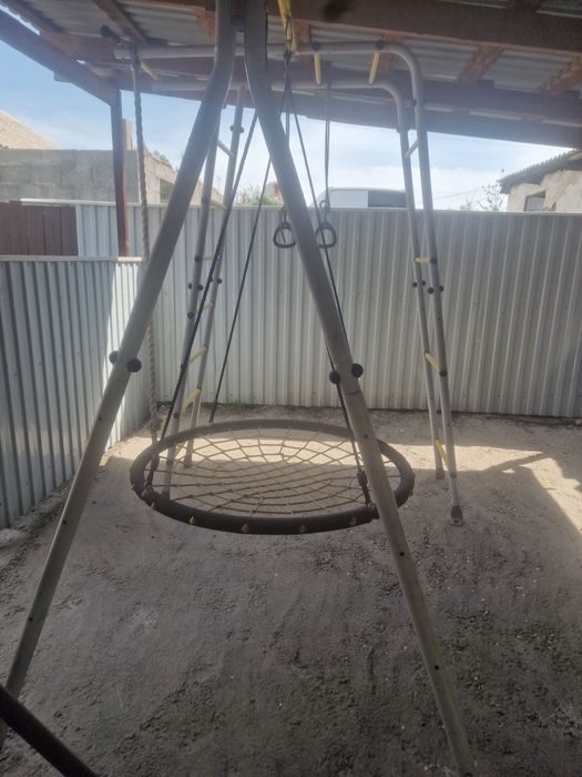 Продам детскую уличную площадку