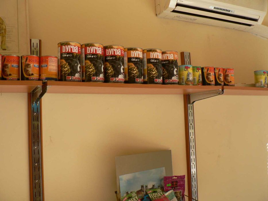 Многофункционална система от рафтове, стелажи