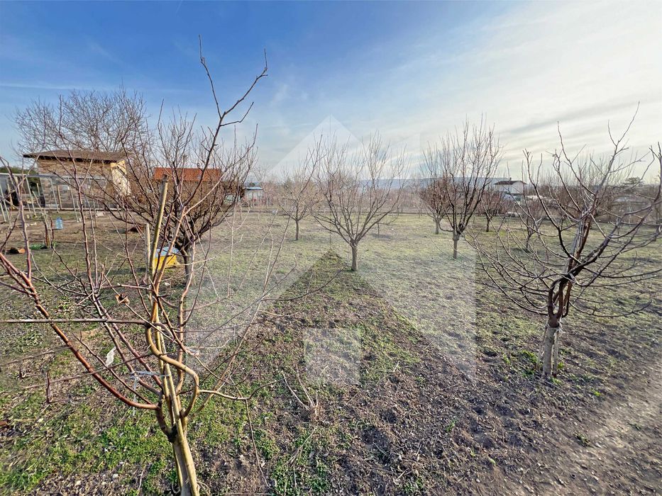 Продава се Земеделски имот в Нови пазар -  кв.м за 18 €/дка - Снимка #1