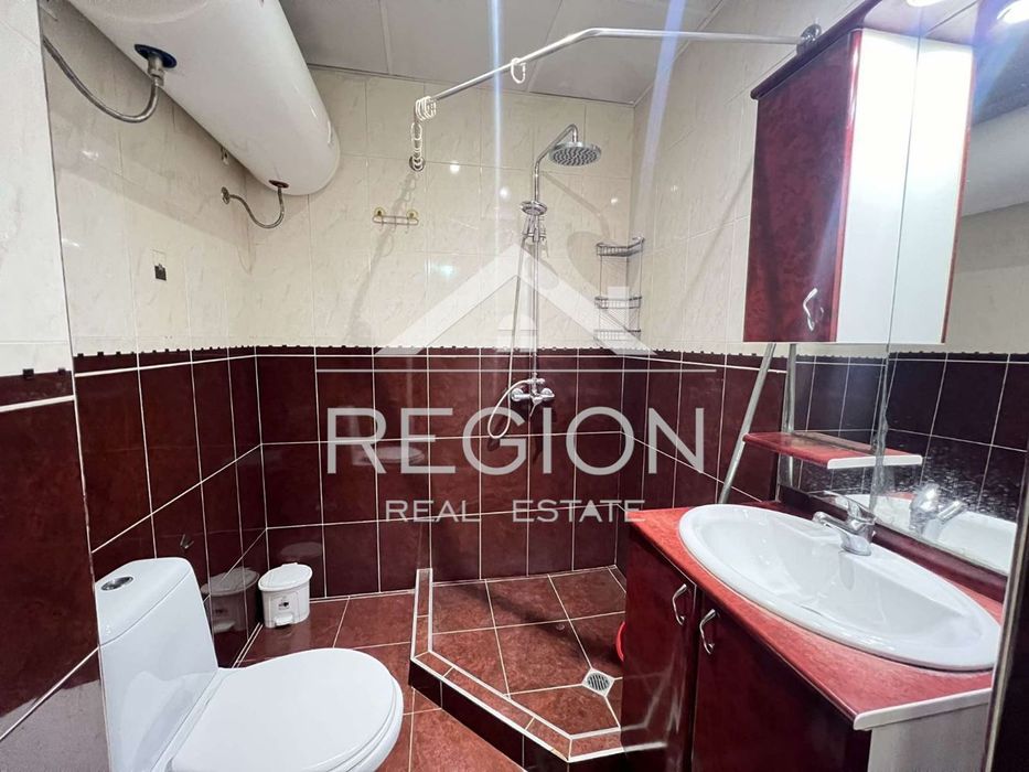 Дава се под наем Тристаен апартамент в Варна, Цветен квартал - 75 кв.м за 612 € - Снимка #10