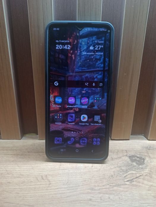 Продаю телефон Samsung A13