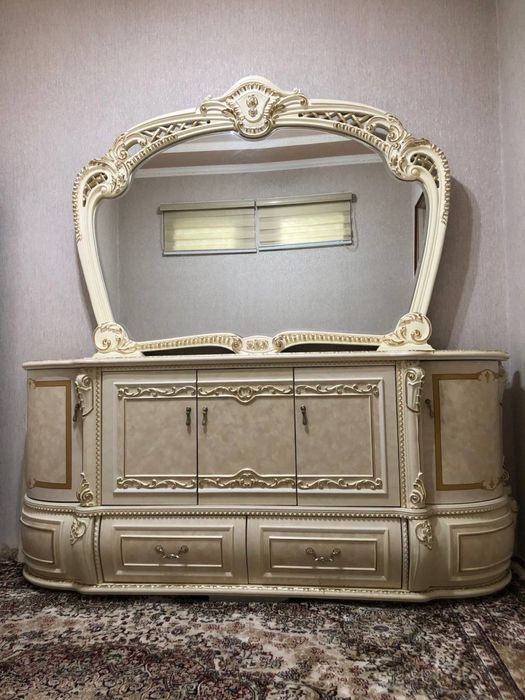 Kamot va stenka sotiladi