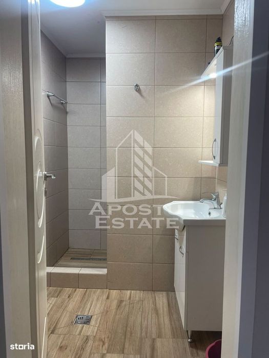 Casa cu trei dormitoare pentru mucitori,zona Socodor