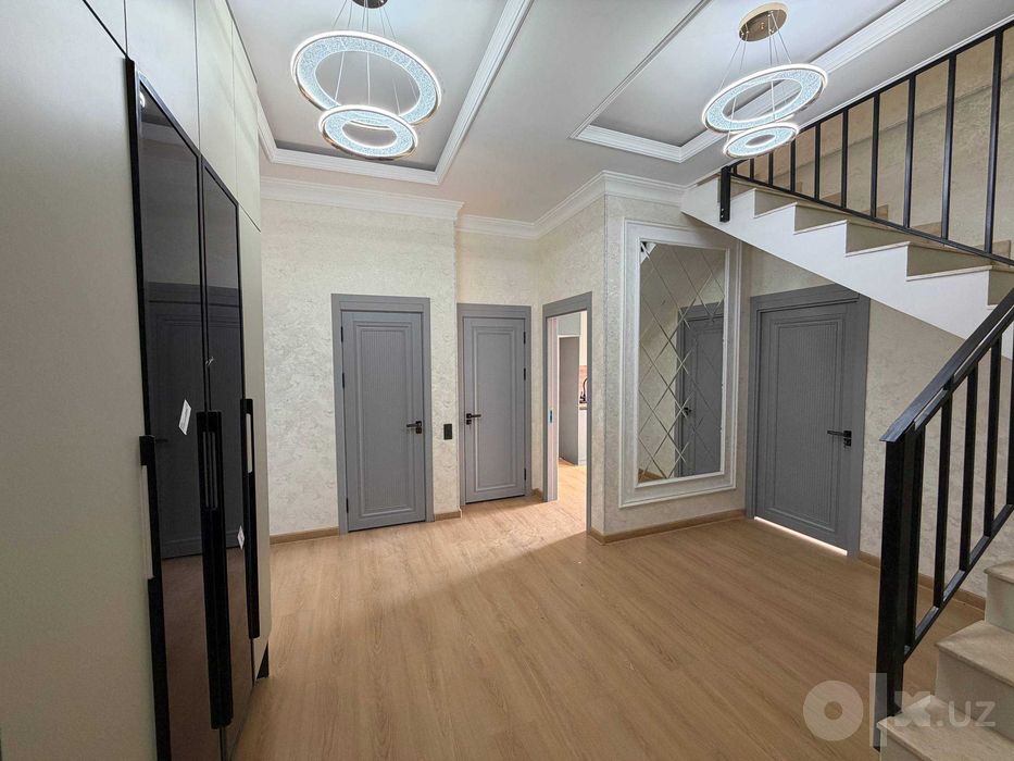 Сергели Мошина бозор квартира. 3 хона 75+75m2 BALCON нархи 91000 у.е