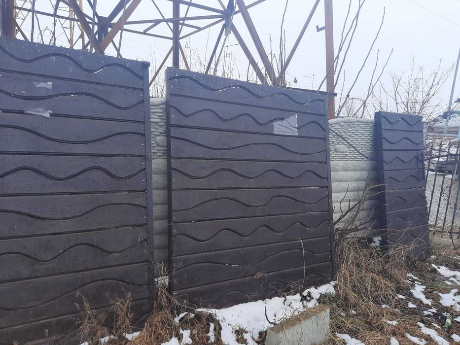 Poarta mare+poarta mica lemn