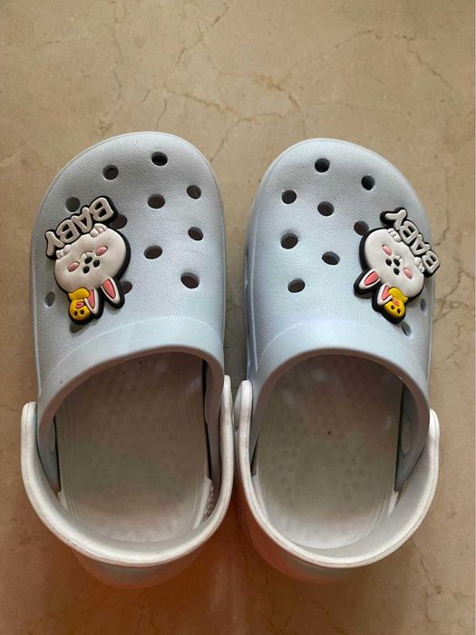 incaltamine copil 2 anisori