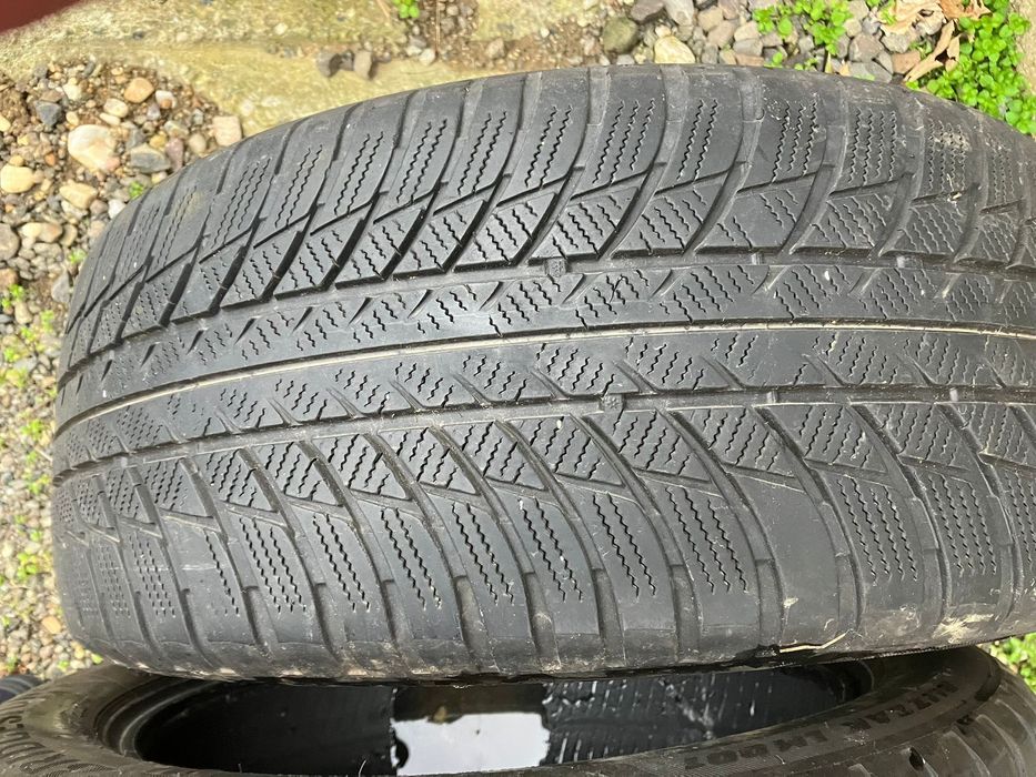 Anvelope iarnă Bridgestone 225/50 R17 98H