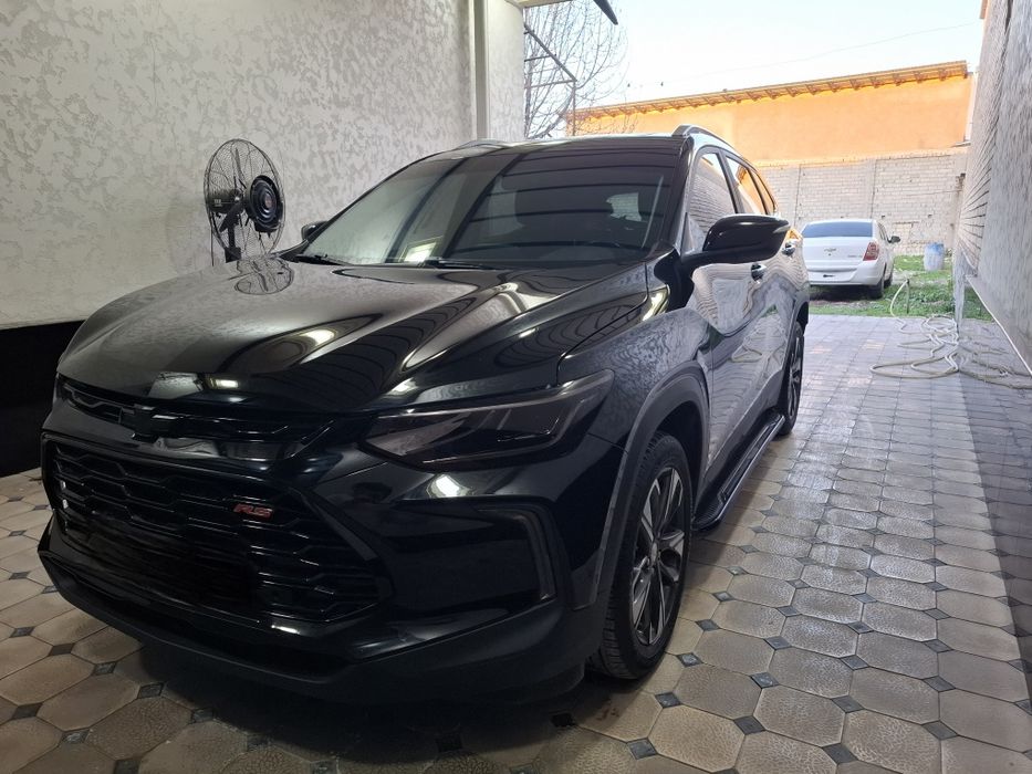 Трекер 2021 йил краскаси тоза. Холати идеал