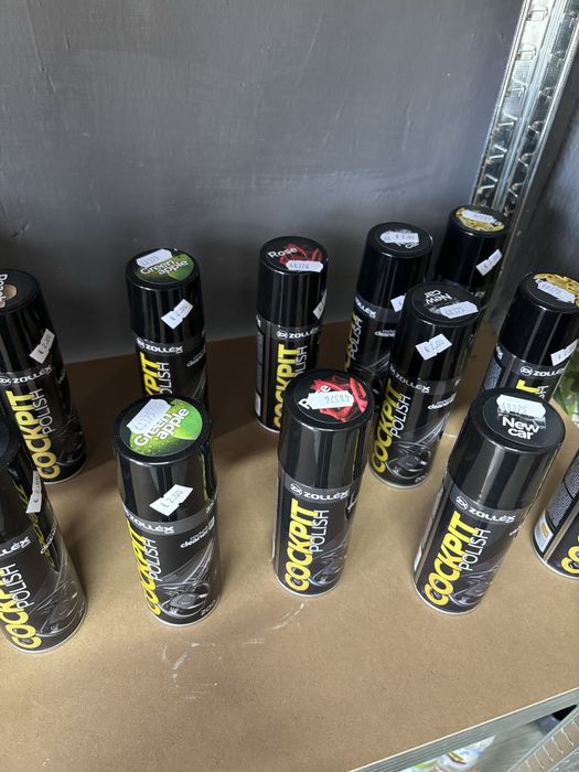 Спрей за почистване на табло