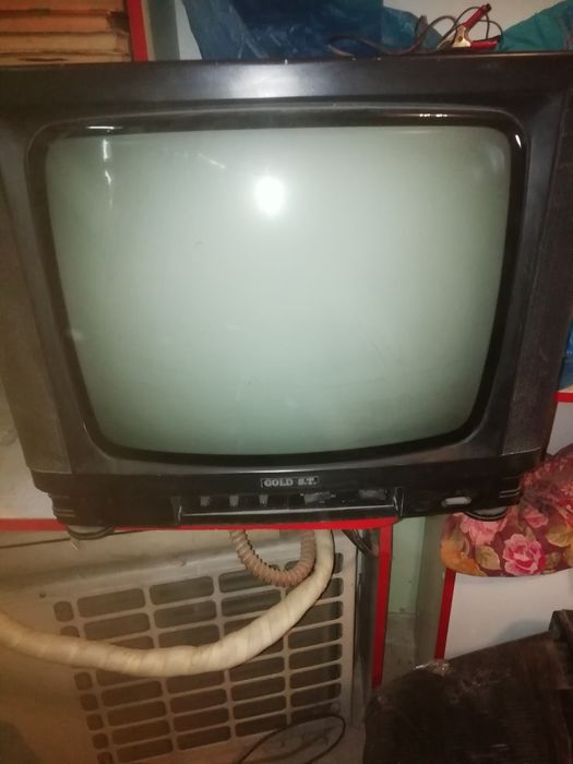 Телевизоры 3штуки