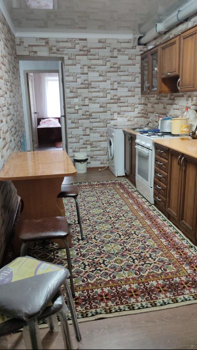 Продам трех ком квартиру район ПТШ