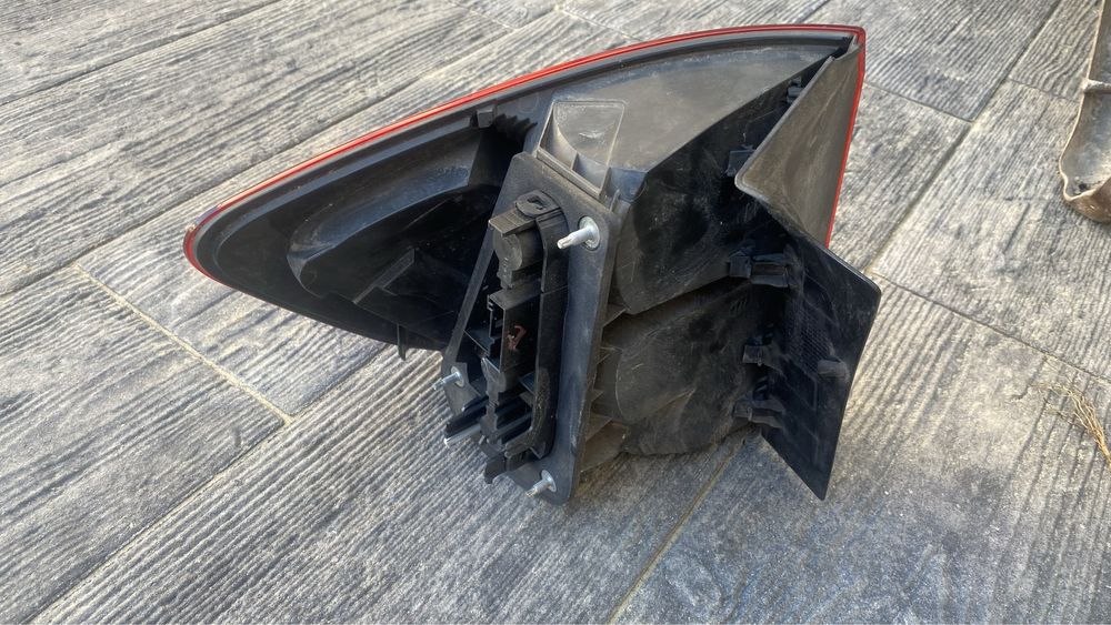 Stop dreapta aripa BMW x1 e84