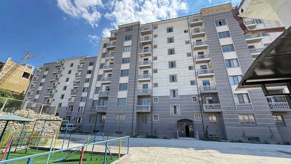 Urganchda Shovot kanalida 120m² yangi kvartira sotiladi