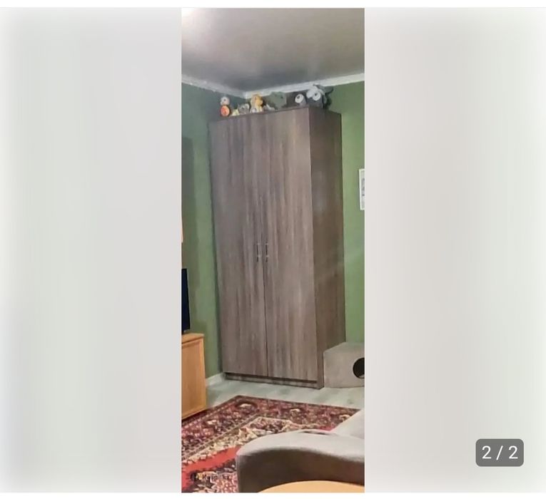 Продам распашной шкаф