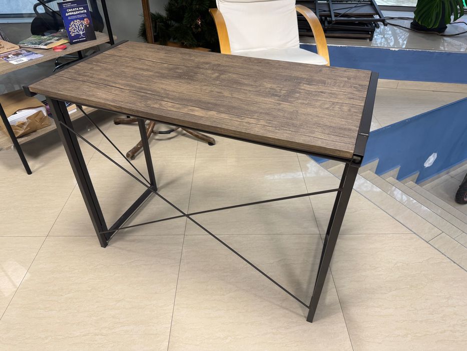 Сгъваемо бюро за дома и офиса