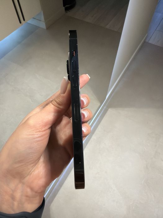 Продам iphone 14 pro