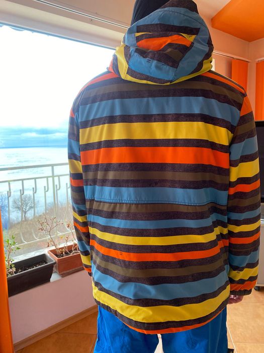 Сноуборд якета и панталони на ниски цени