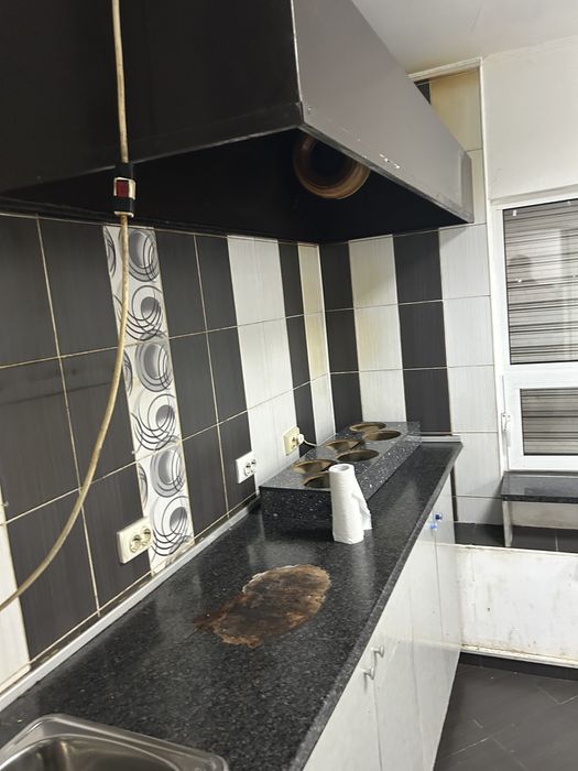 Дава се под наем Заведение в Карнобат - 2345 кв.м за 2550 € - Снимка #3