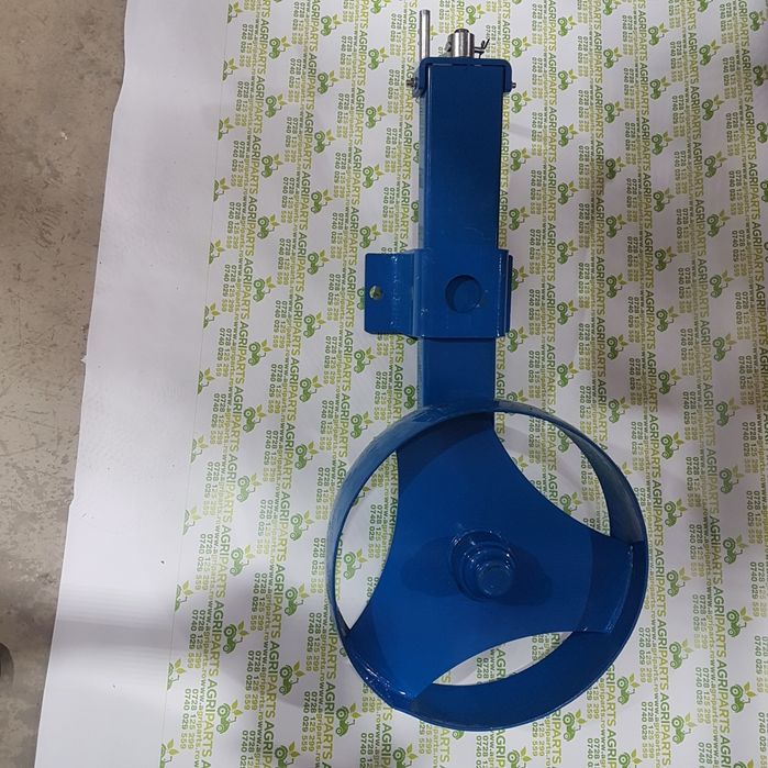 Roata universala completa cu manivela, plug PP3 si PP4