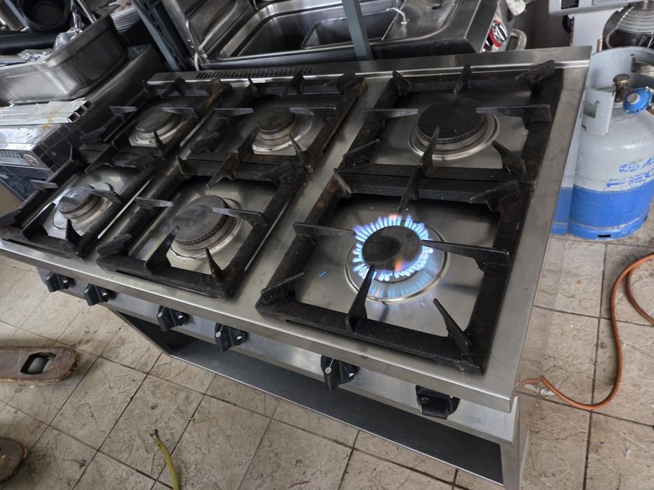 Masina curatat cartofi, Grill electric la 220v sau 380v, plita de banc gaz