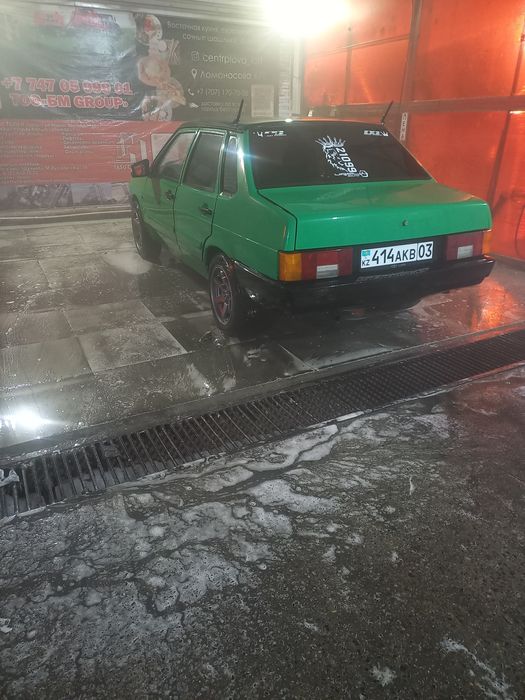 Продаётся машина