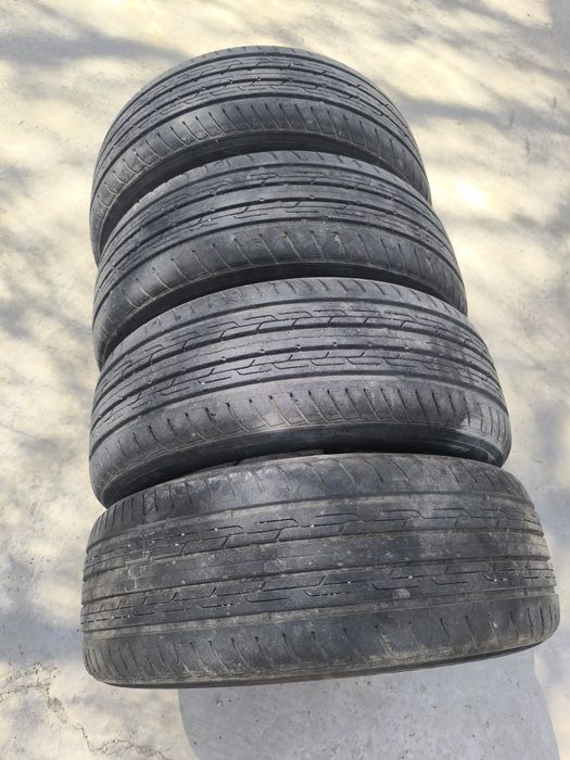 Б/у шины комплект