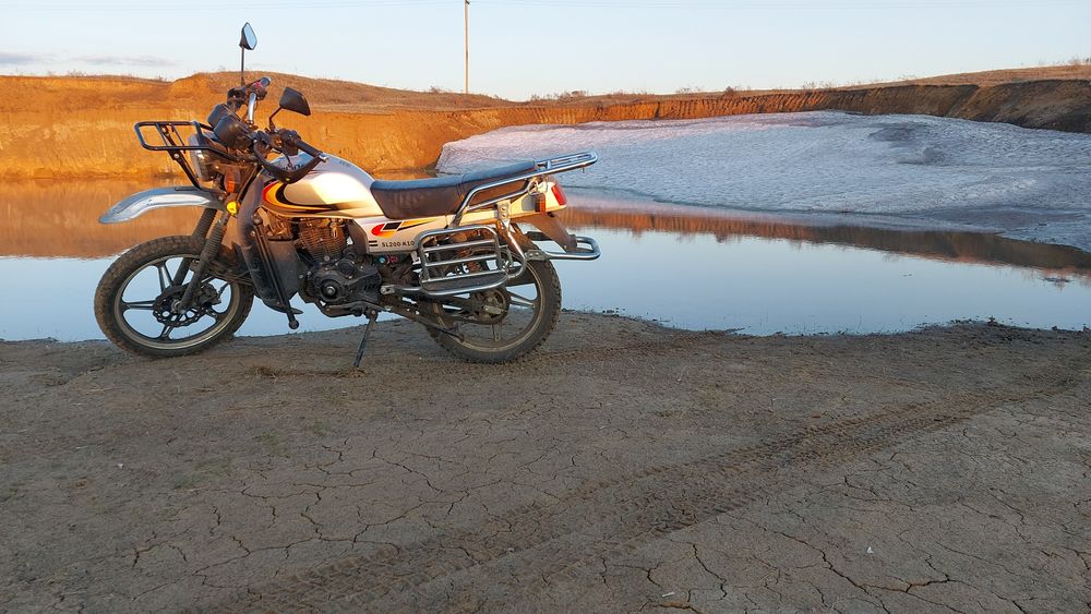 Продам   , 200 куб