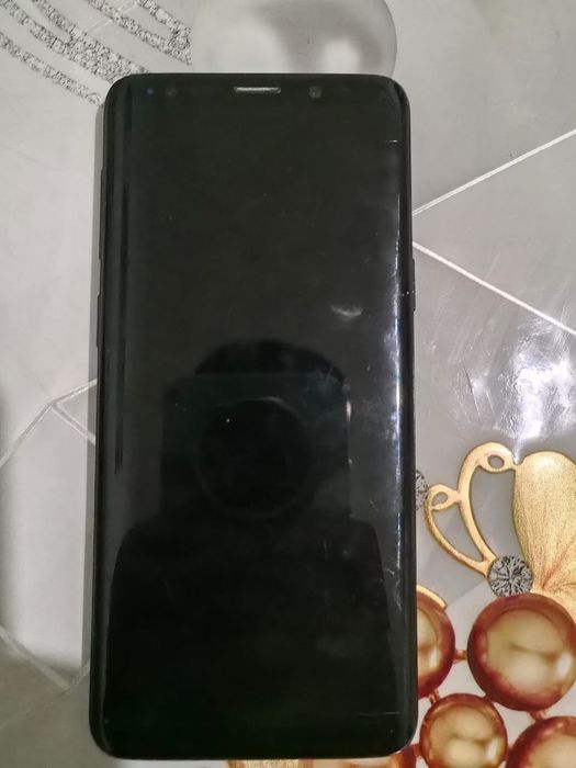 Продам Samsung galaxy s9