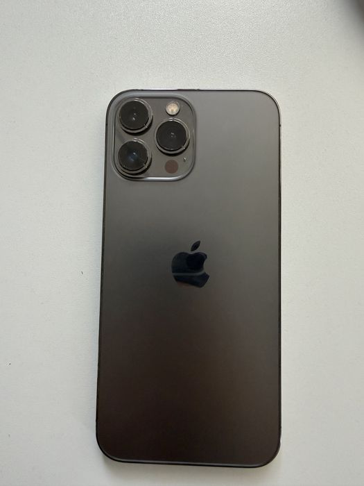 Продам Iphone 13 Pro Max