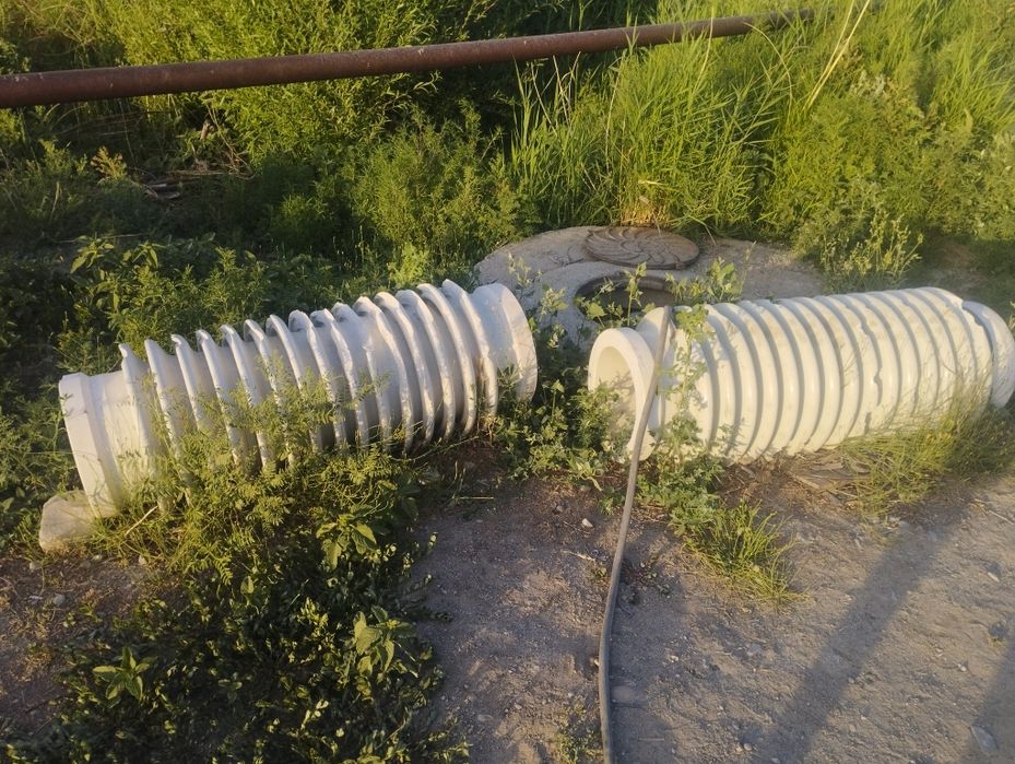 Труба диаметром 305мм