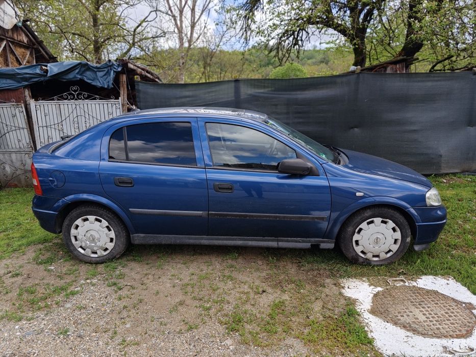 Vând Opel Astra G