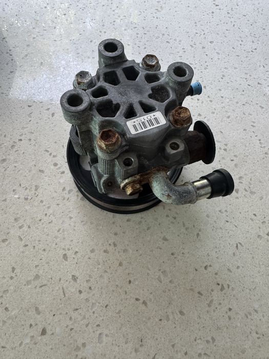 Насос гур toyota